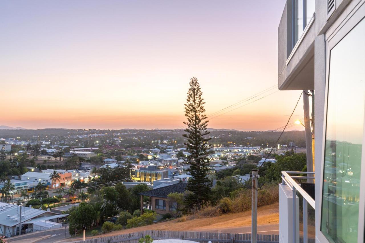 Ocean Views Apartment เยพพูน ภายนอก รูปภาพ