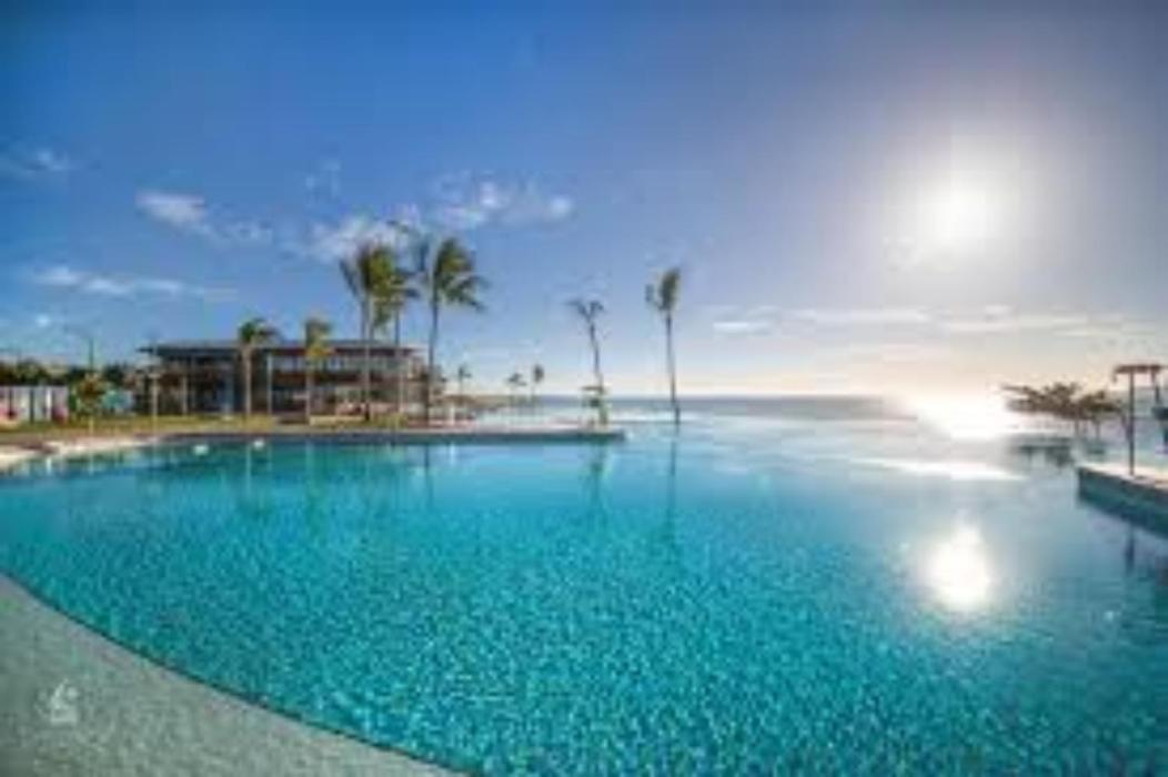 Ocean Views Apartment เยพพูน ภายนอก รูปภาพ